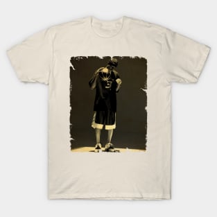 Allen Iverson - Vintage Design Of Basketball T-Shirt